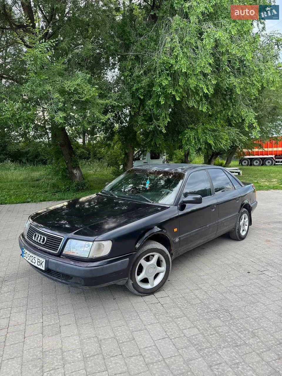 Audi 100, 1992