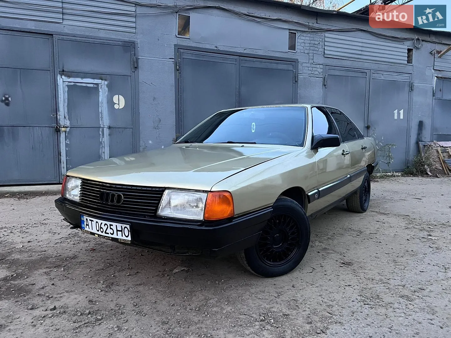 Audi 100, 1988