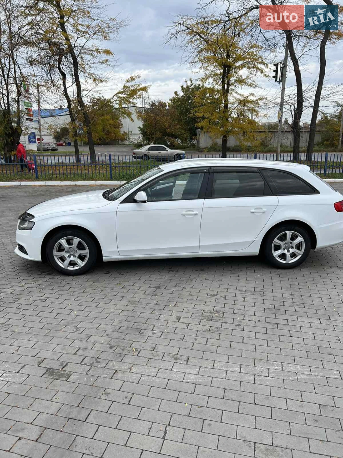 Audi A4, 2011