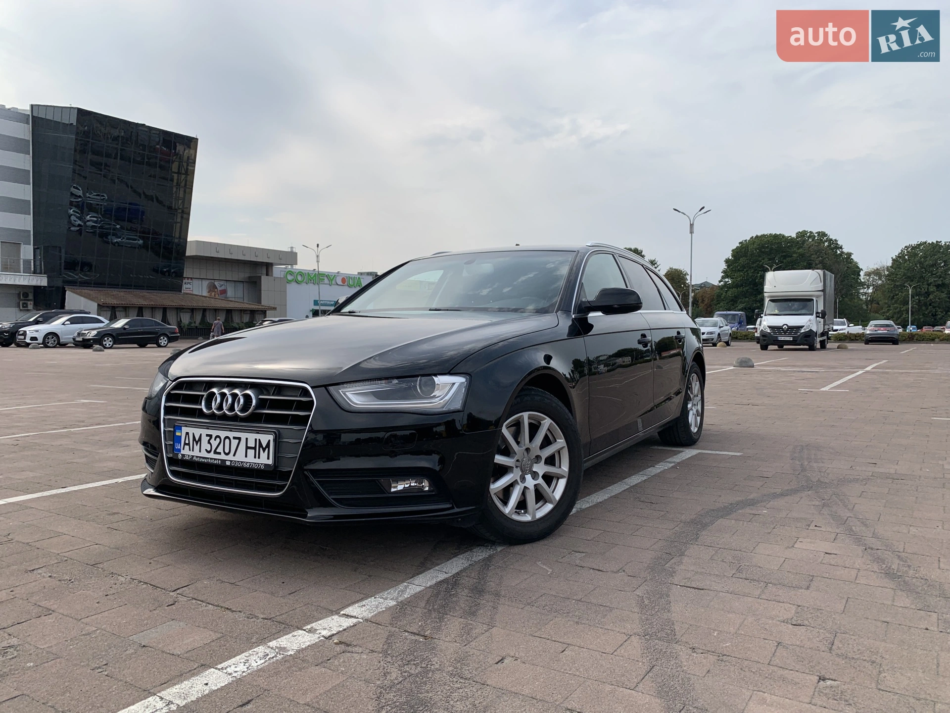Audi A4, 2012