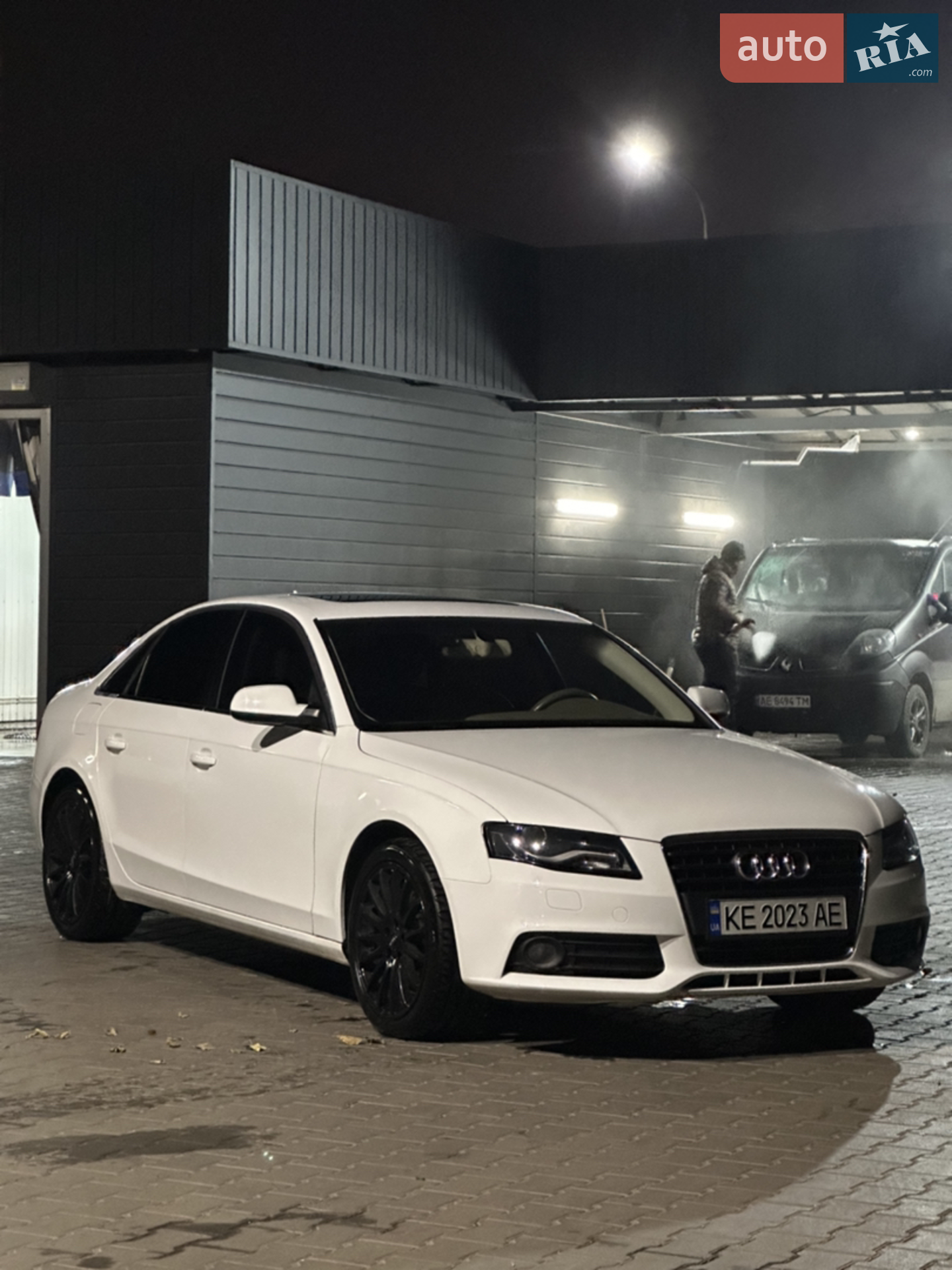 Audi A4, 2011