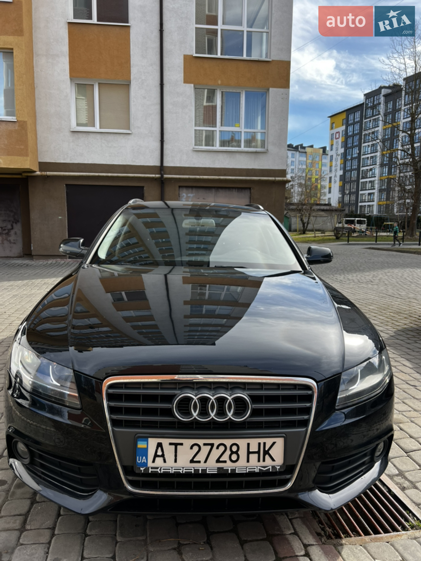 Audi A4, 2011