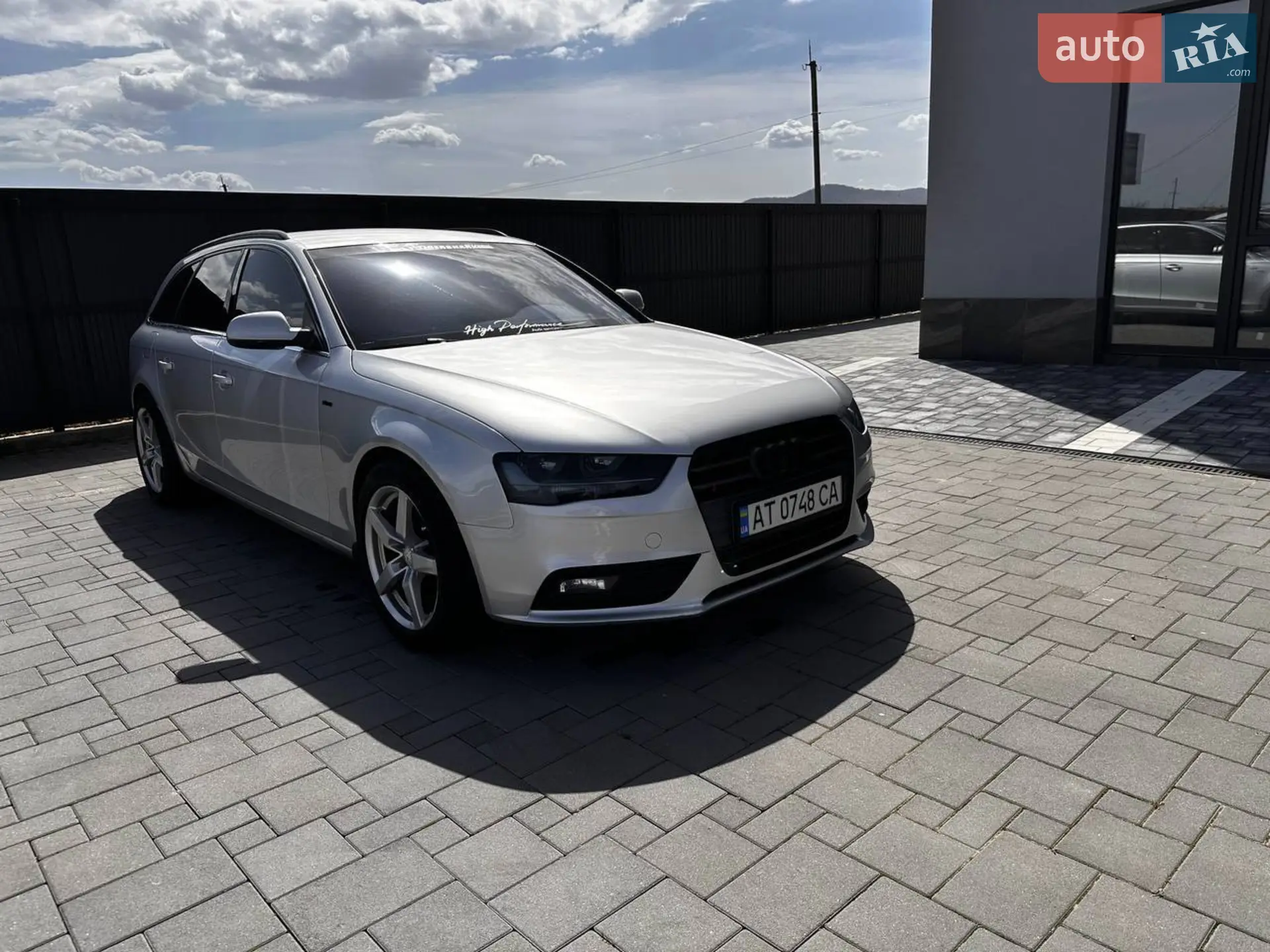 Audi A4, 2012
