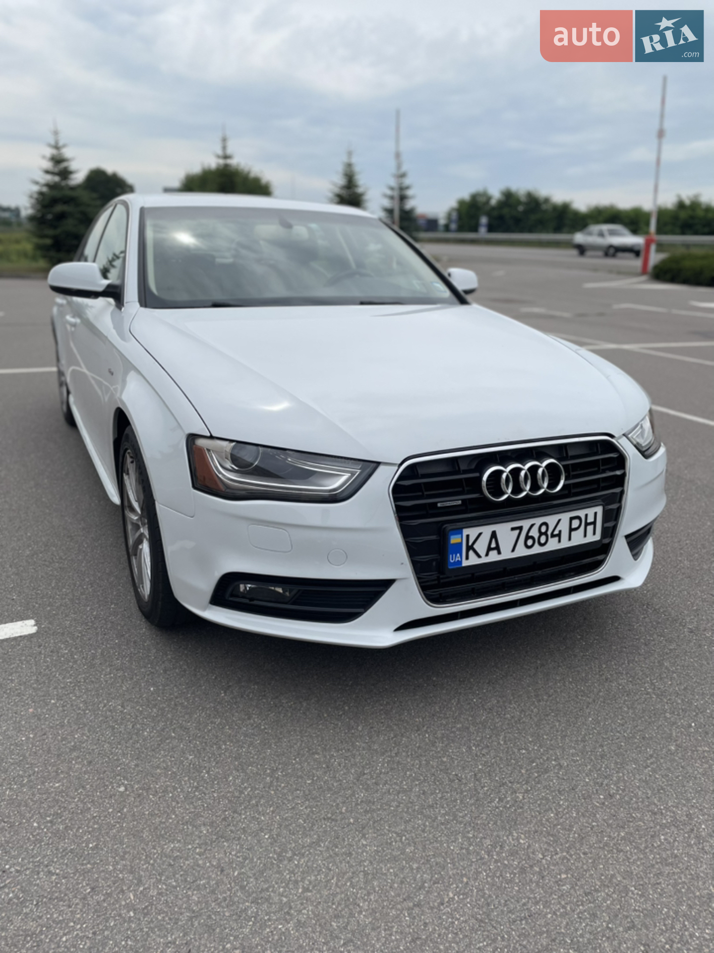 Audi A4, 2015
