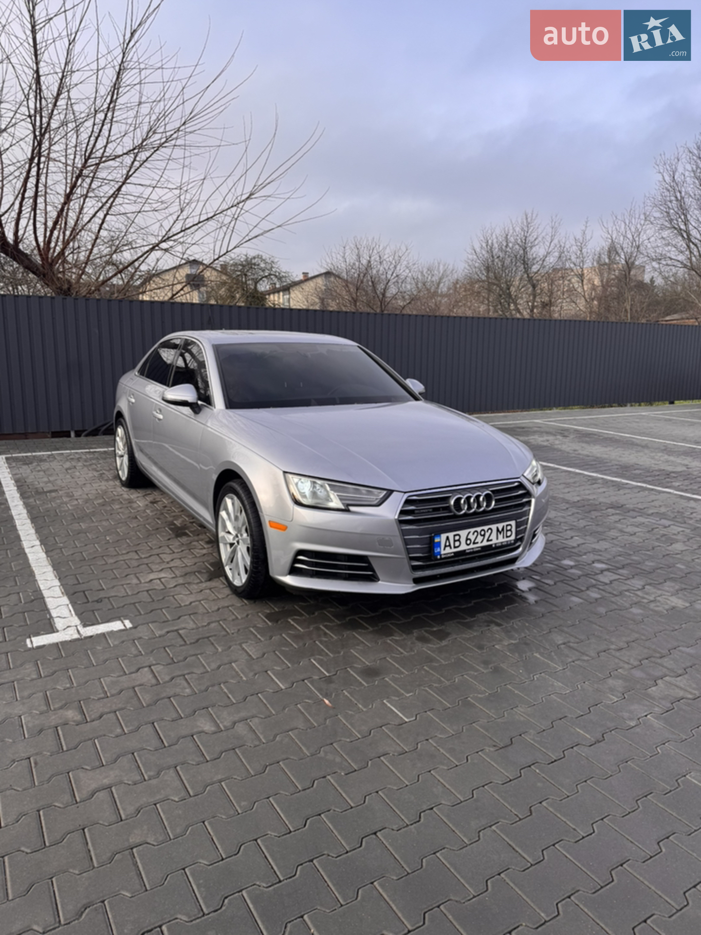 Audi A4, 2016