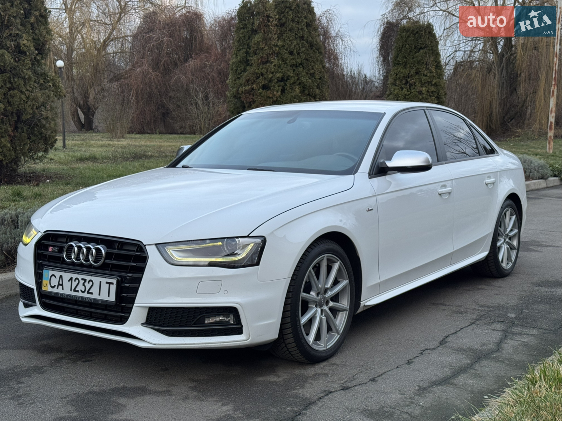 Audi A4, 2014