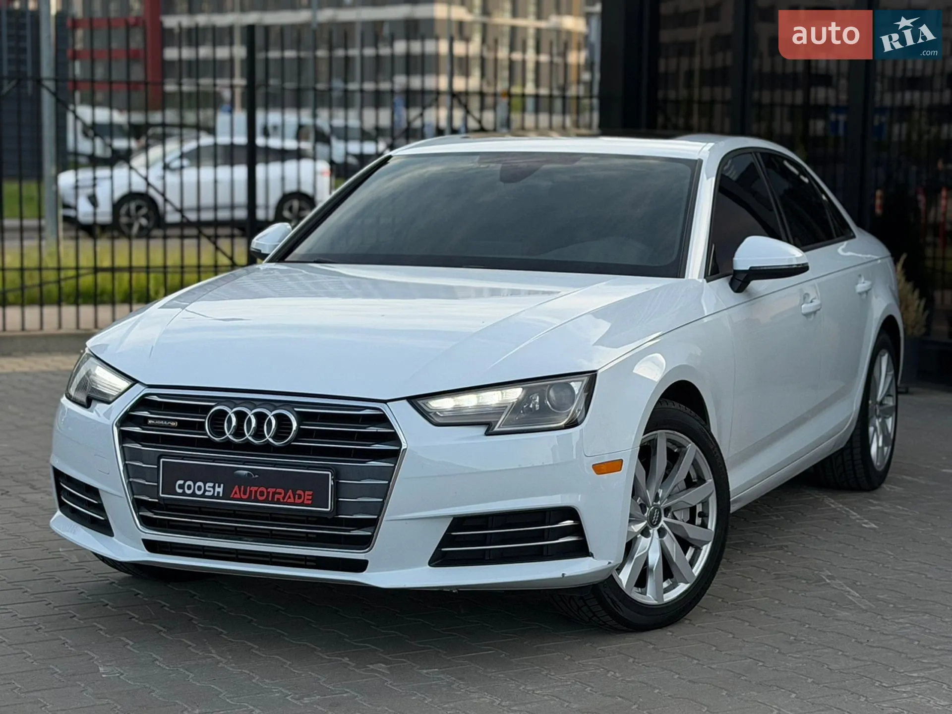 Audi A4, 2016