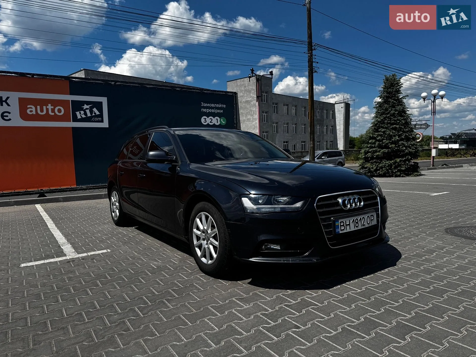 Audi A4, 2013