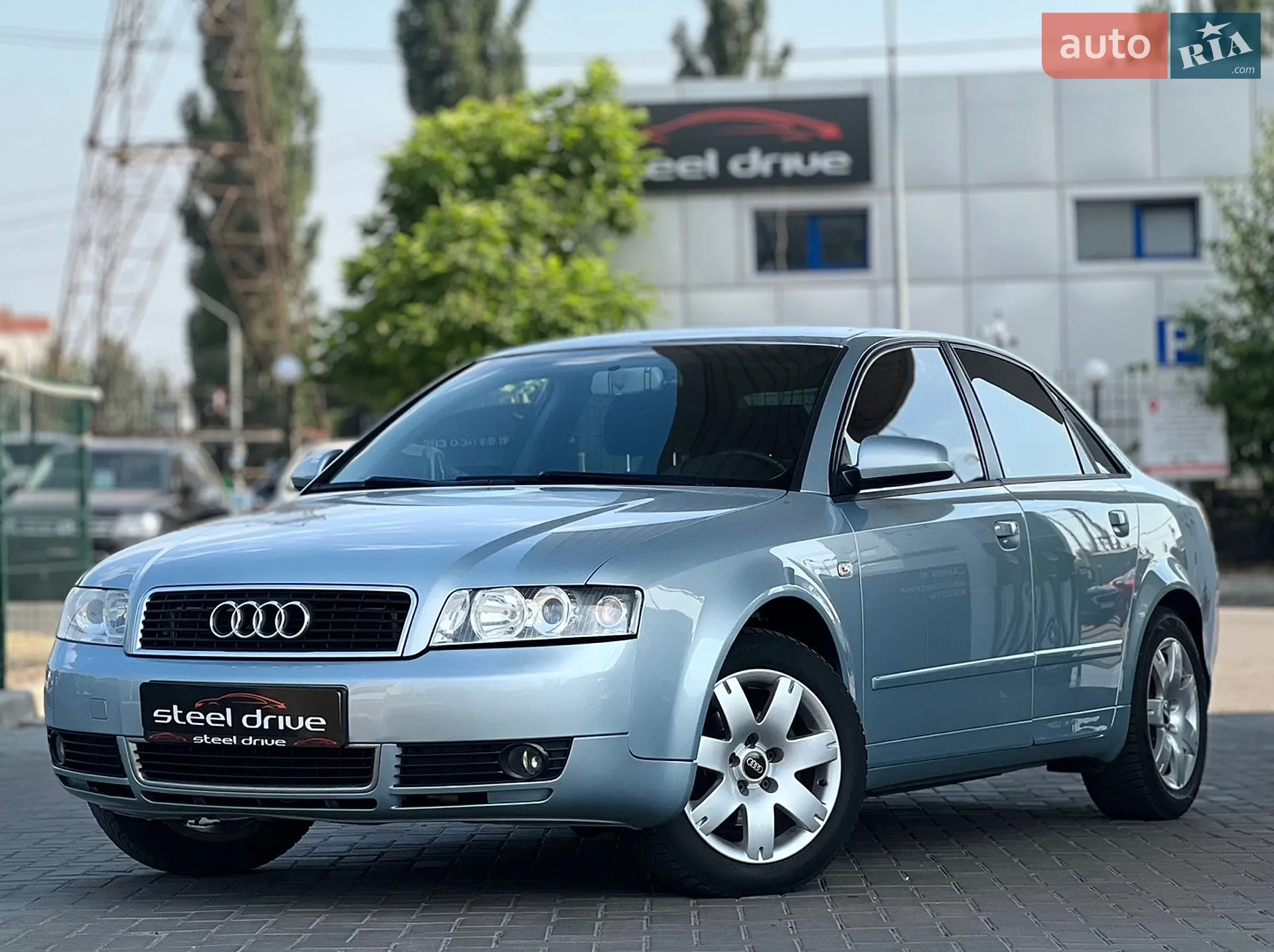 Audi A4, 2004
