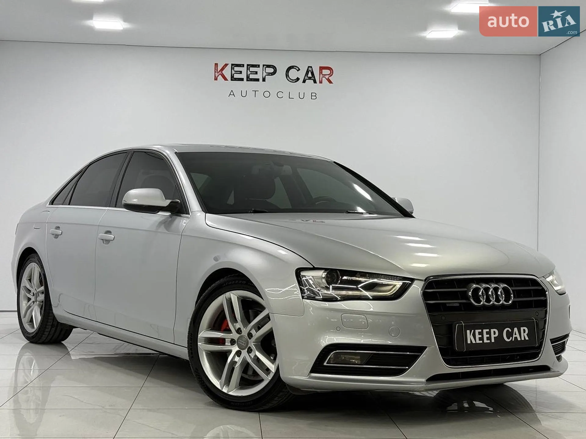 Audi A4, 2012
