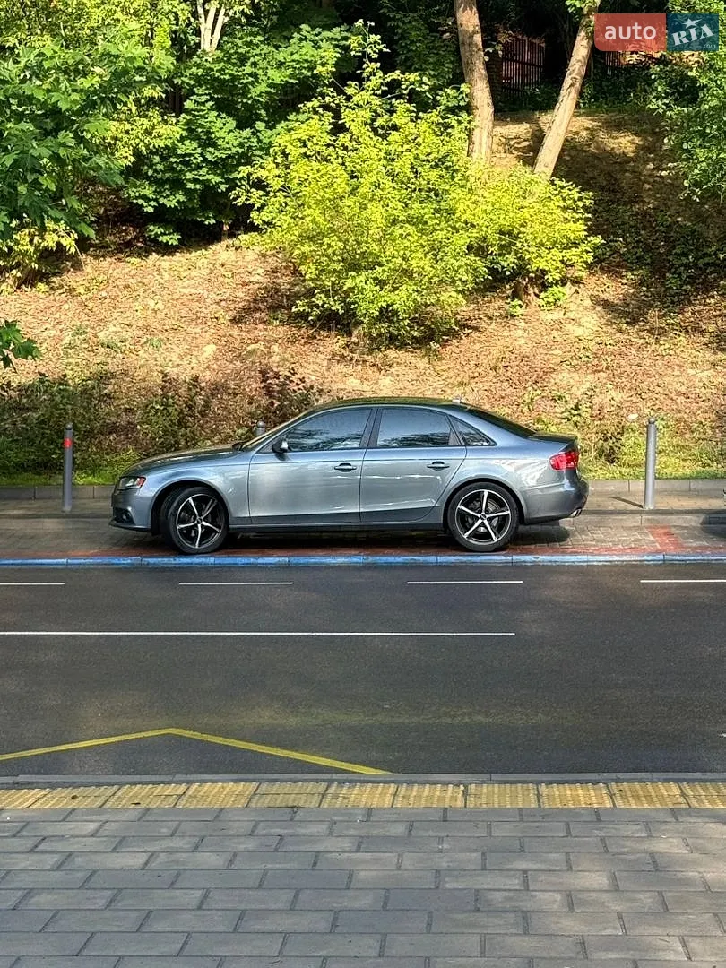 Audi A4, 2011