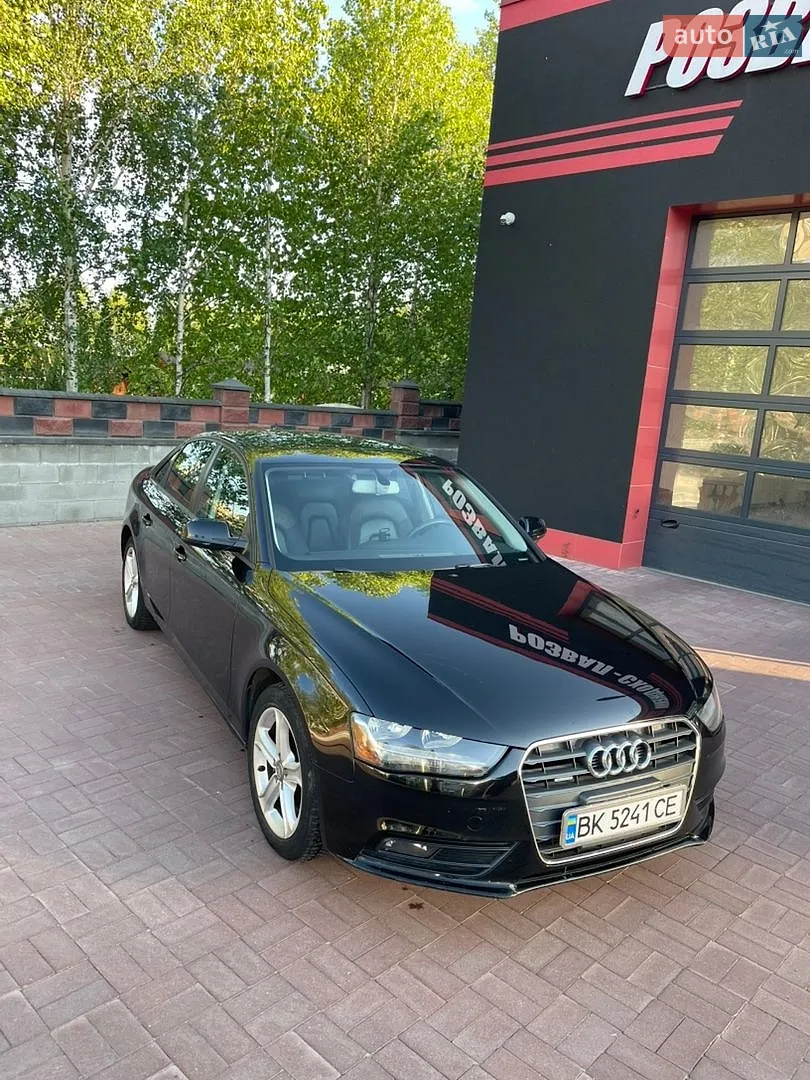 Audi A4, 2012