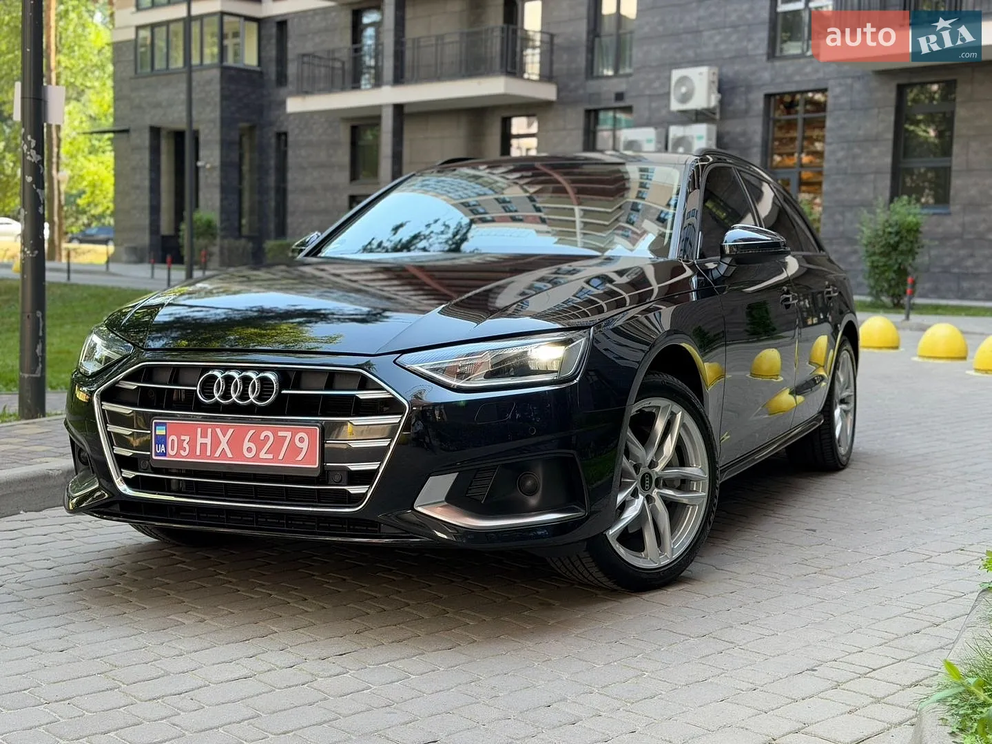 Audi A4, 2023