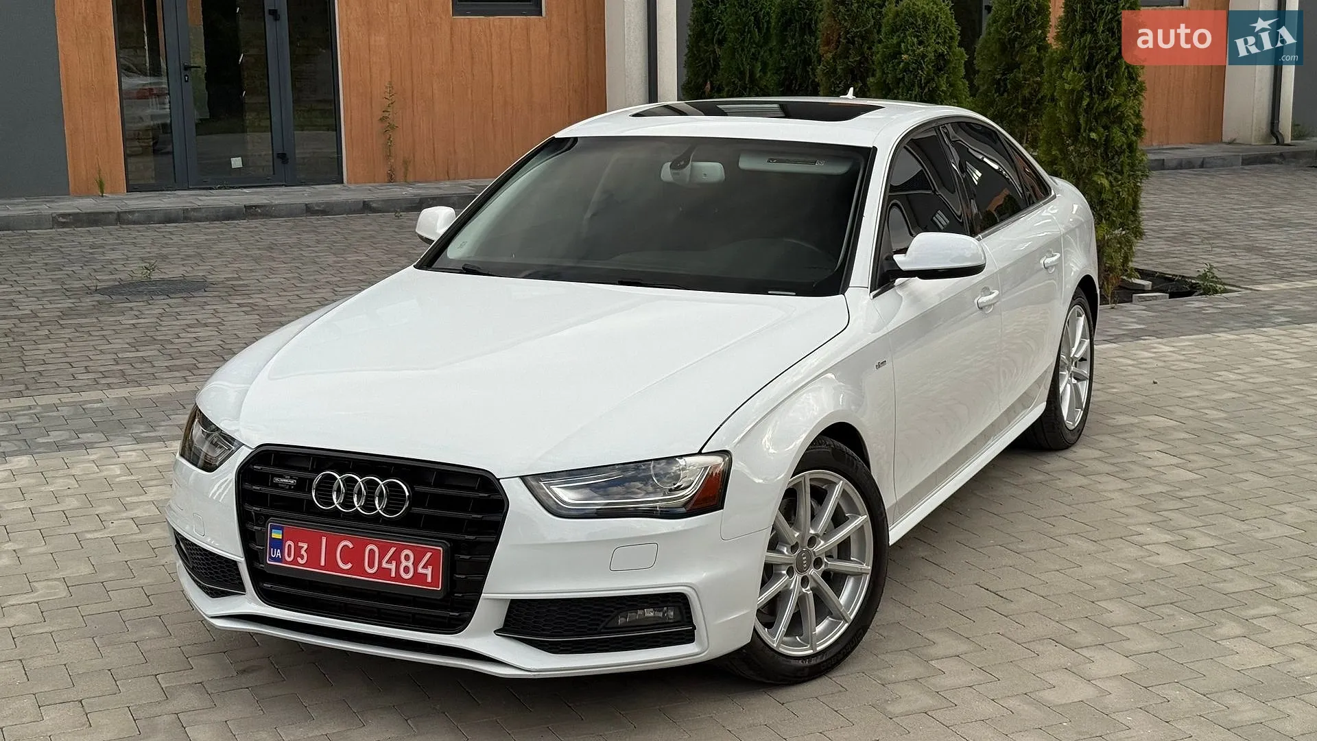 Audi A4, 2015