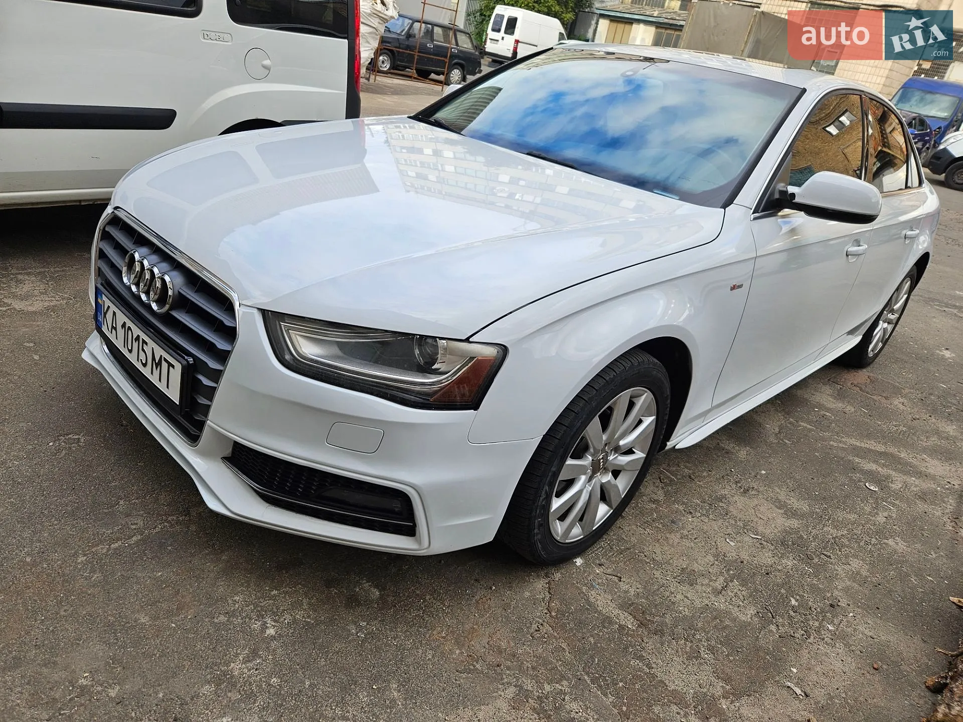 Audi A4, 2015