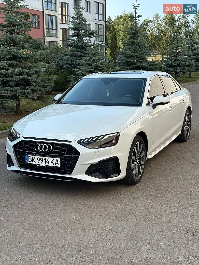 Audi A4, 2023