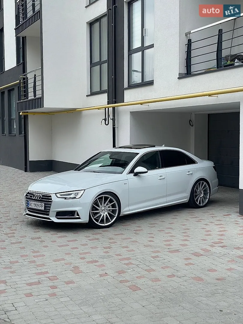 Audi A4, 2016