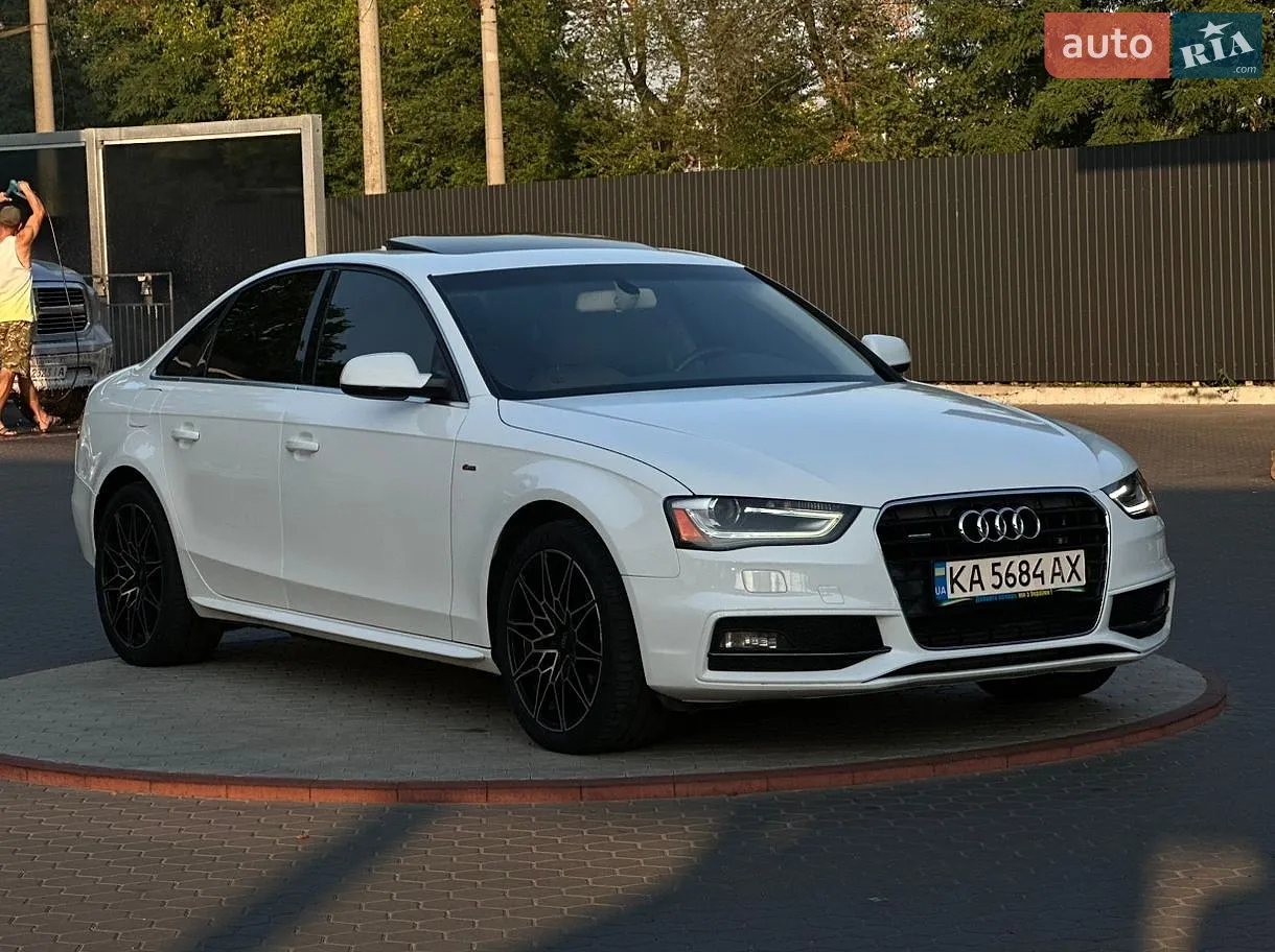 Audi A4, 2014