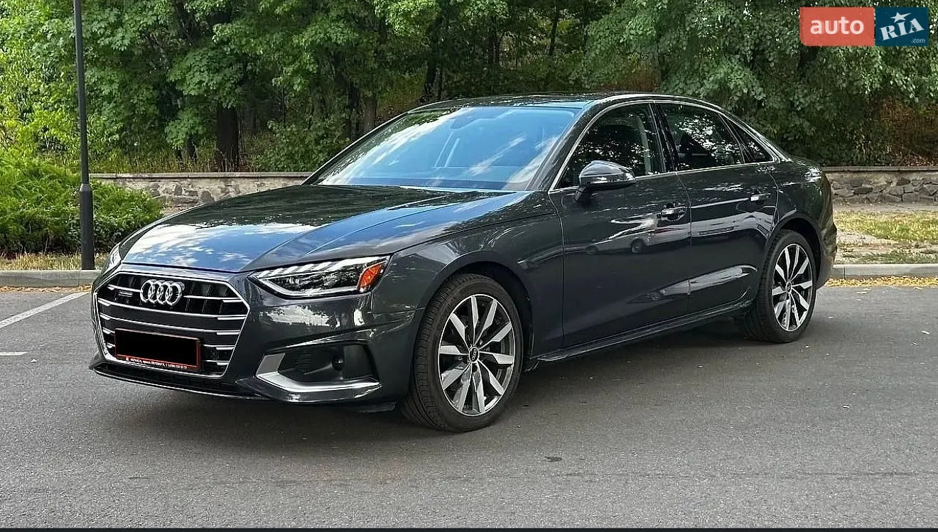 Audi A4, 2023