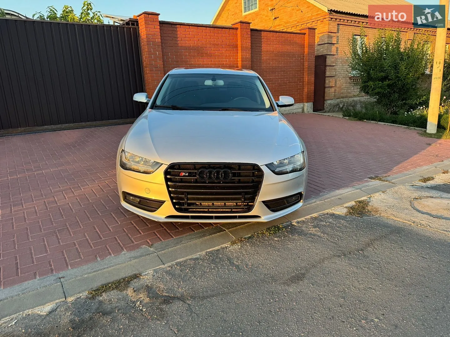 Audi A4, 2013