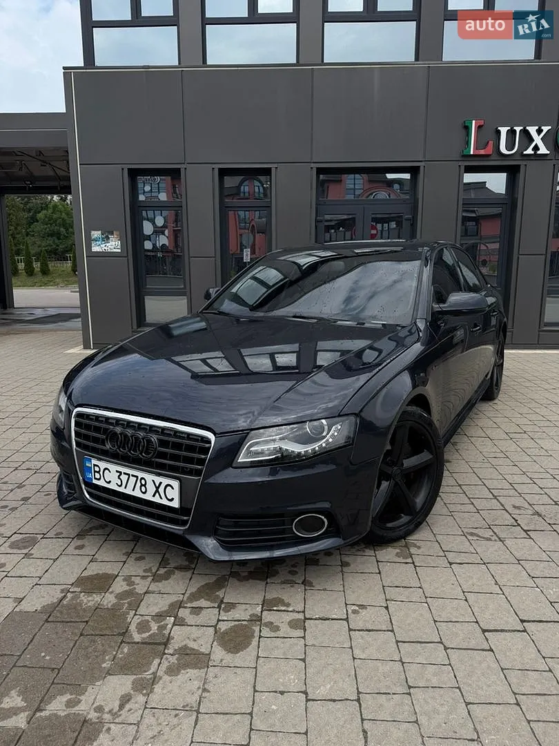 Audi A4, 2012