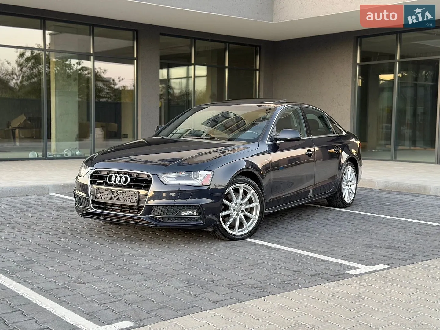 Audi A4, 2014