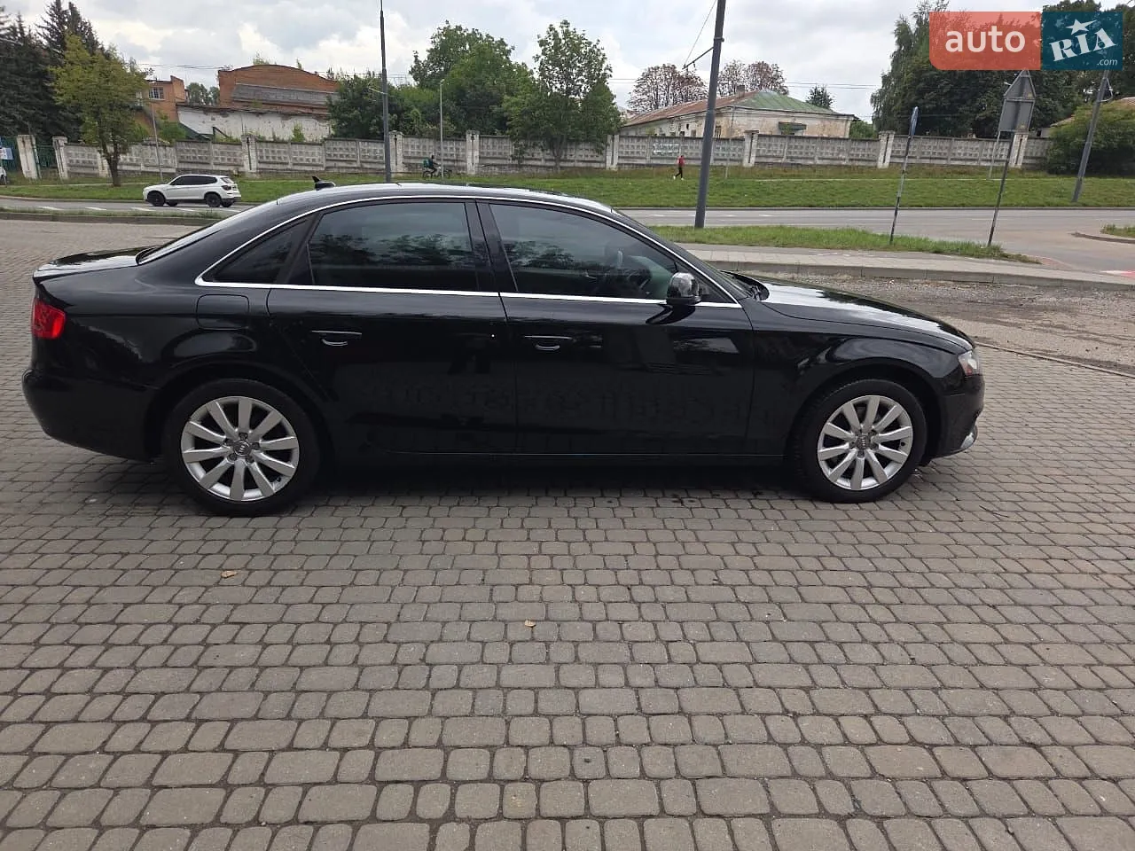 Audi A4, 2011