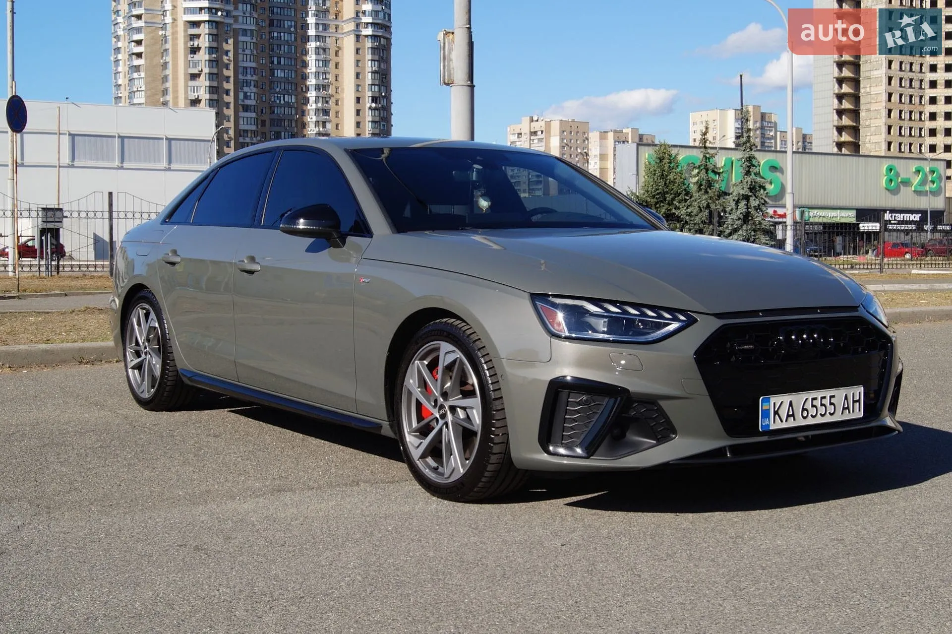 Audi A4, 2023