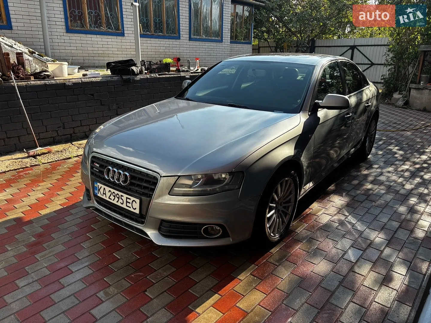 Audi A4, 2010