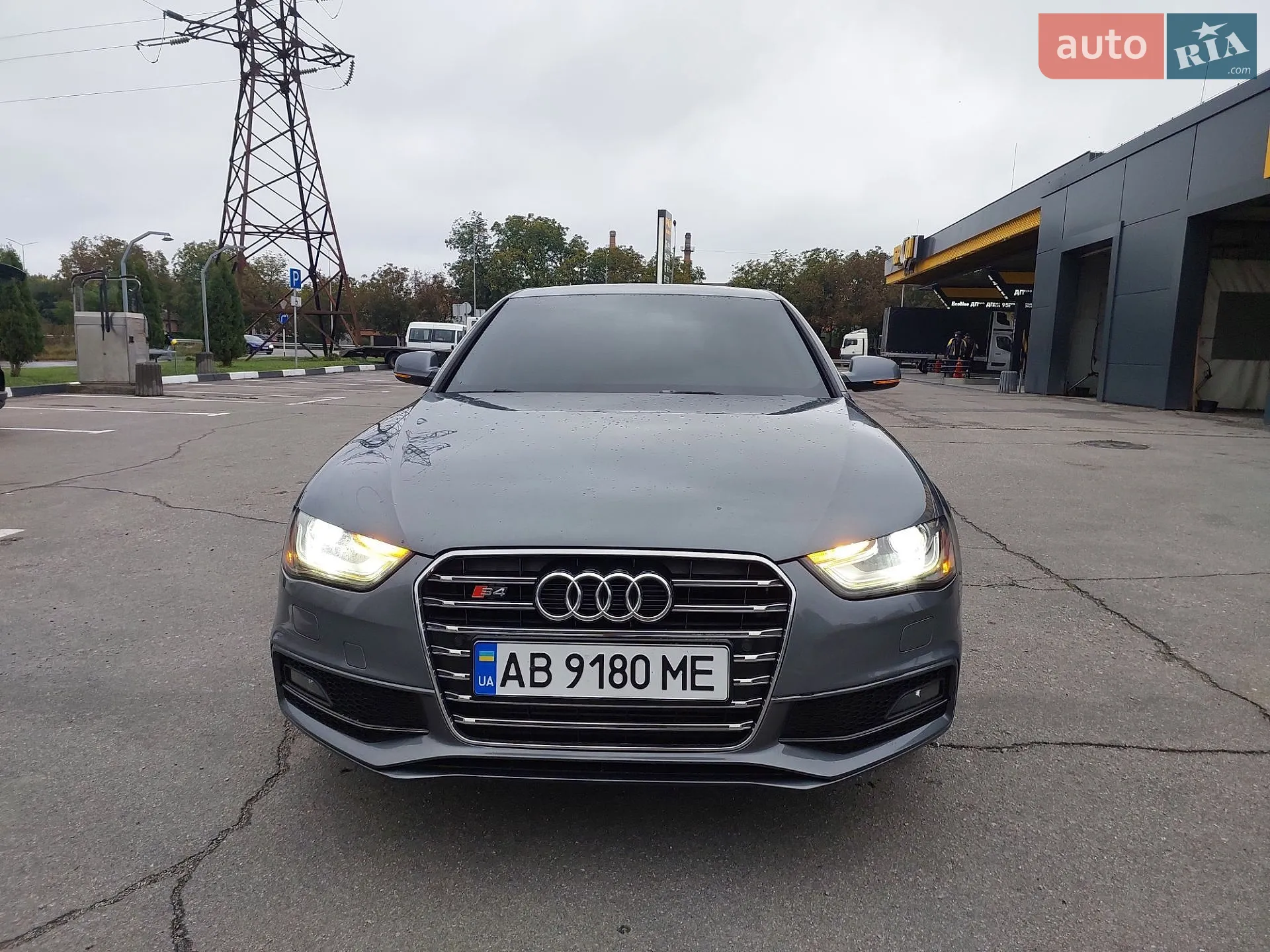 Audi A4, 2013