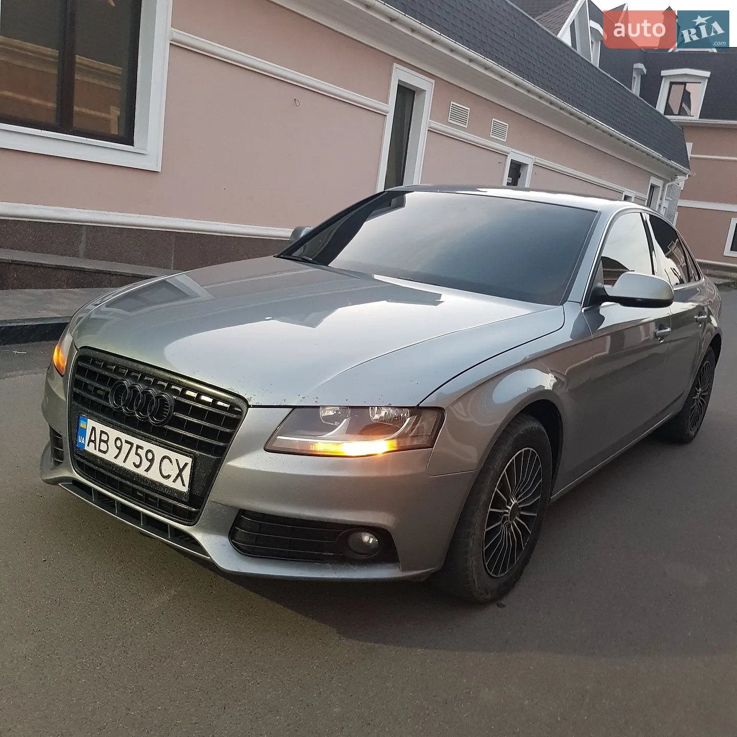 Audi A4, 2010