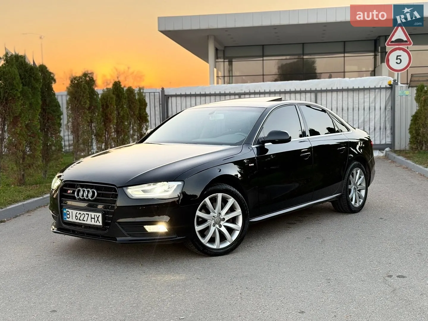 Audi A4, 2013
