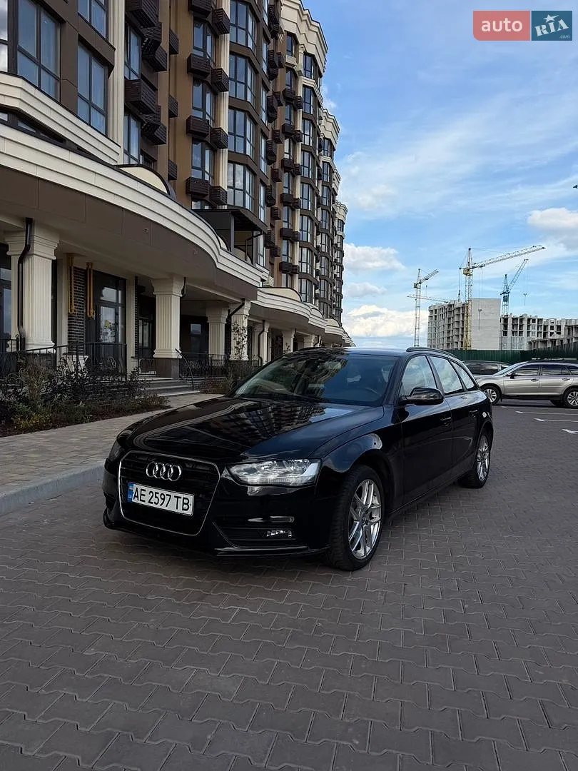 Audi A4, 2015
