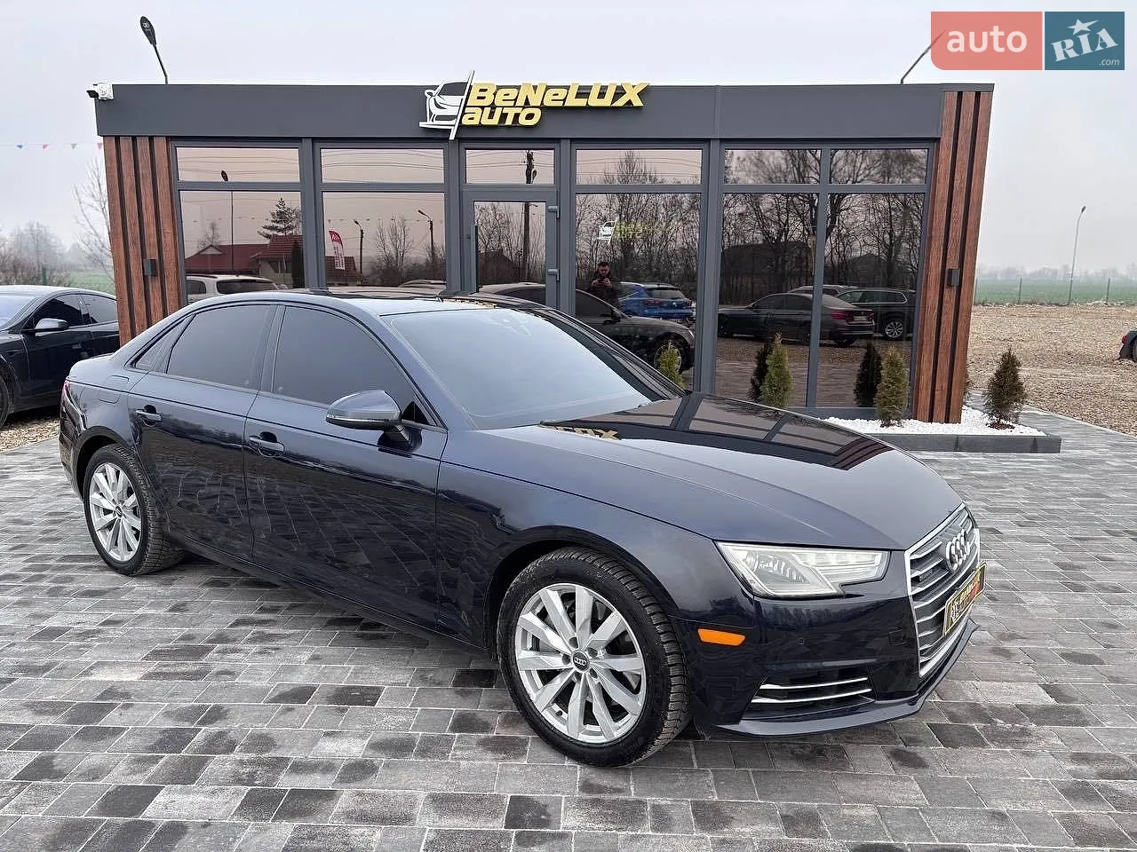 Audi A4, 2016