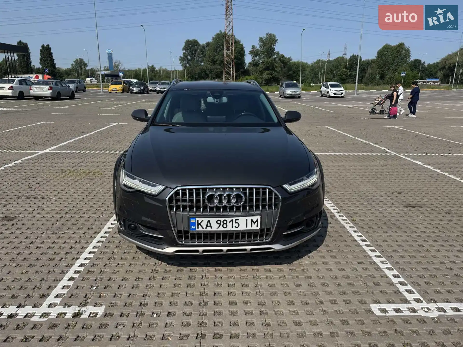 Audi A6 Allroad, 2015