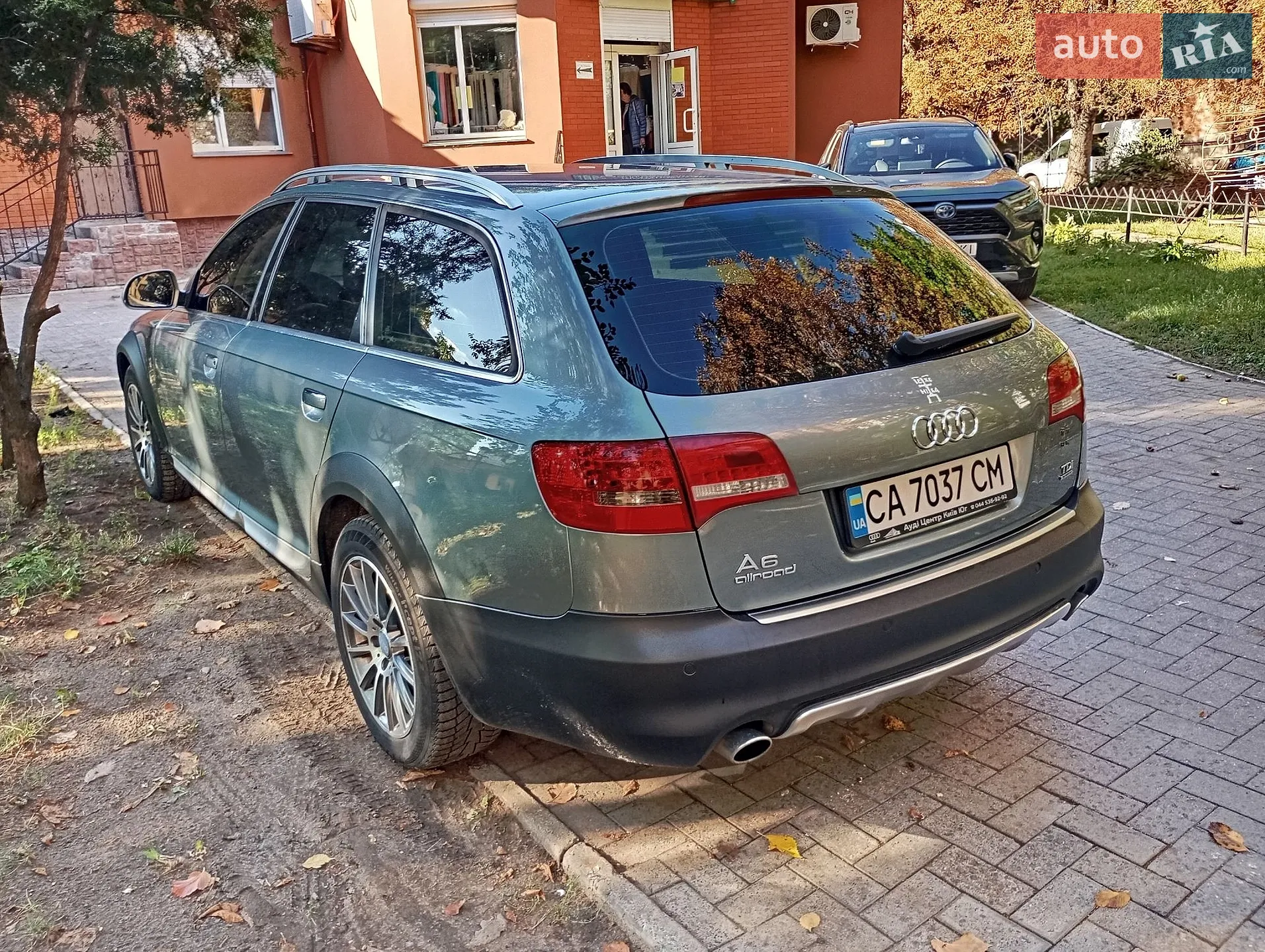 Audi A6 Allroad, 2011