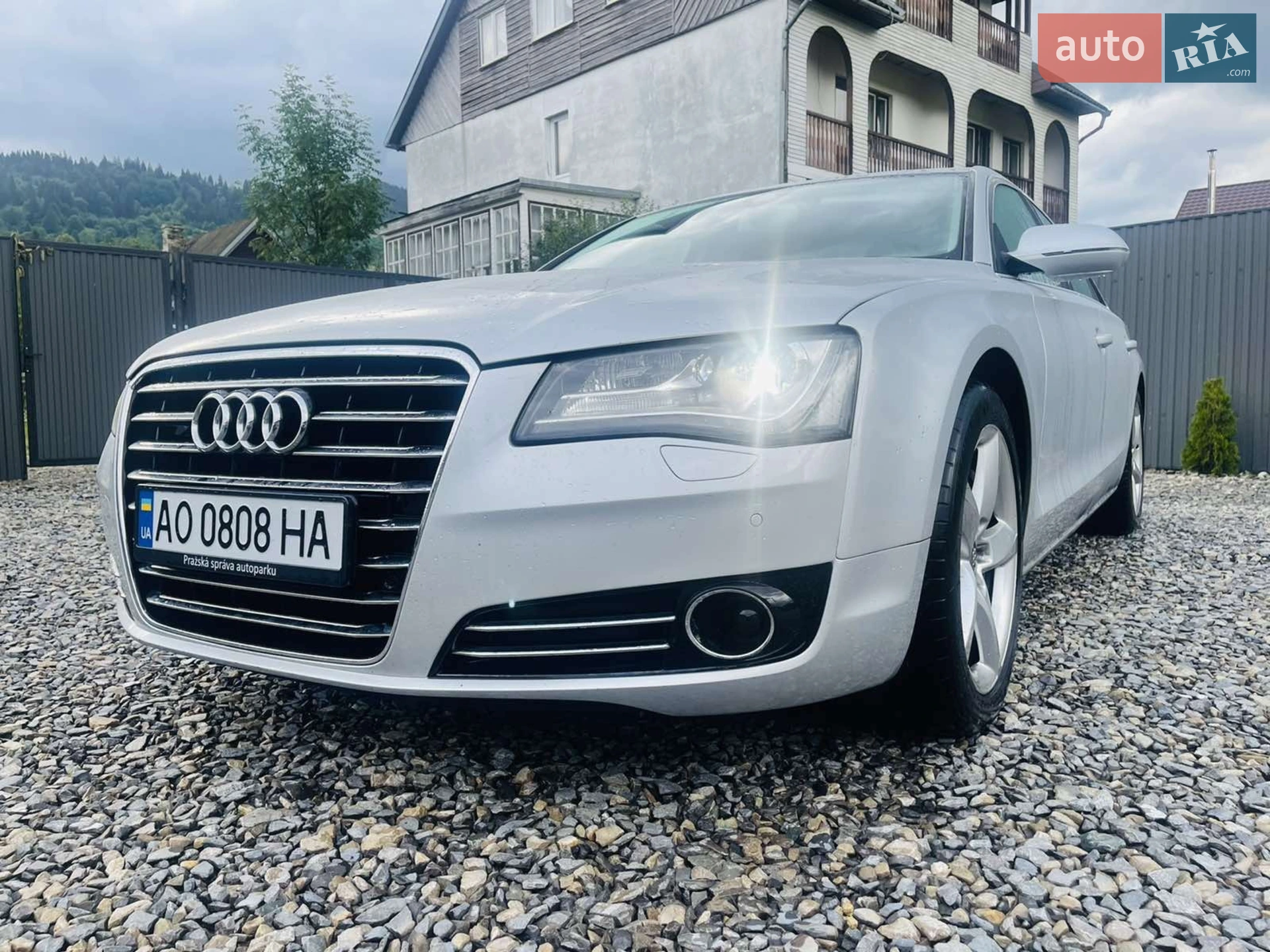 Audi A8, 2010