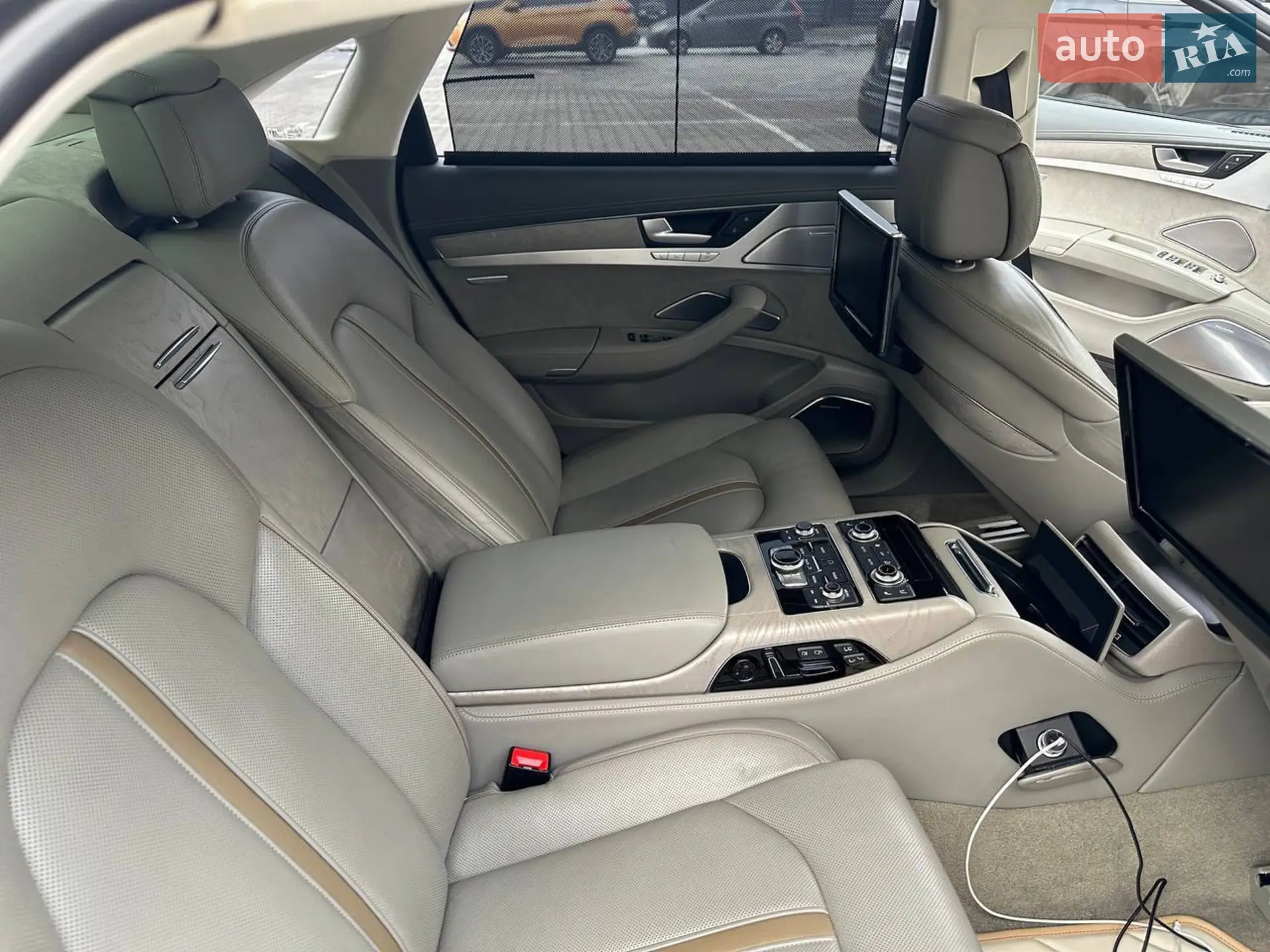 Audi A8, 2013