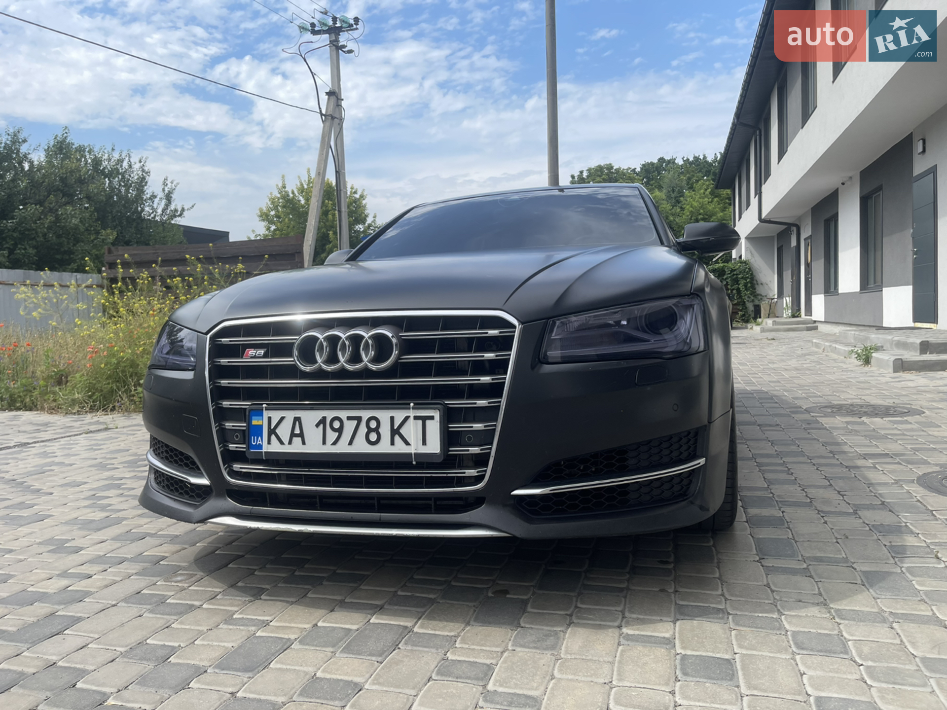 Audi A8, 2010