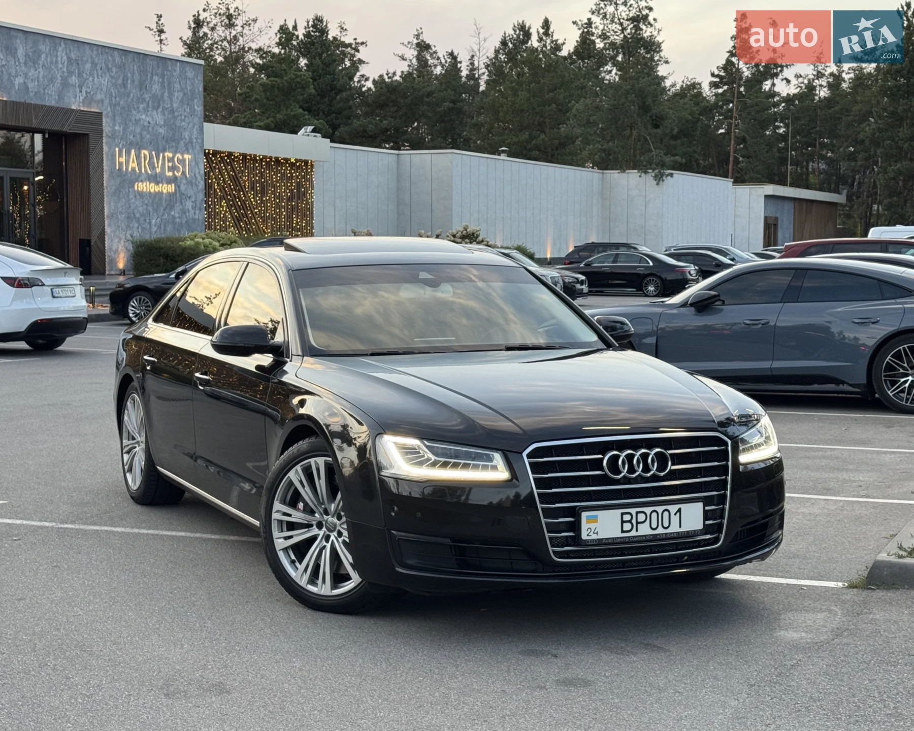Audi A8, 2012