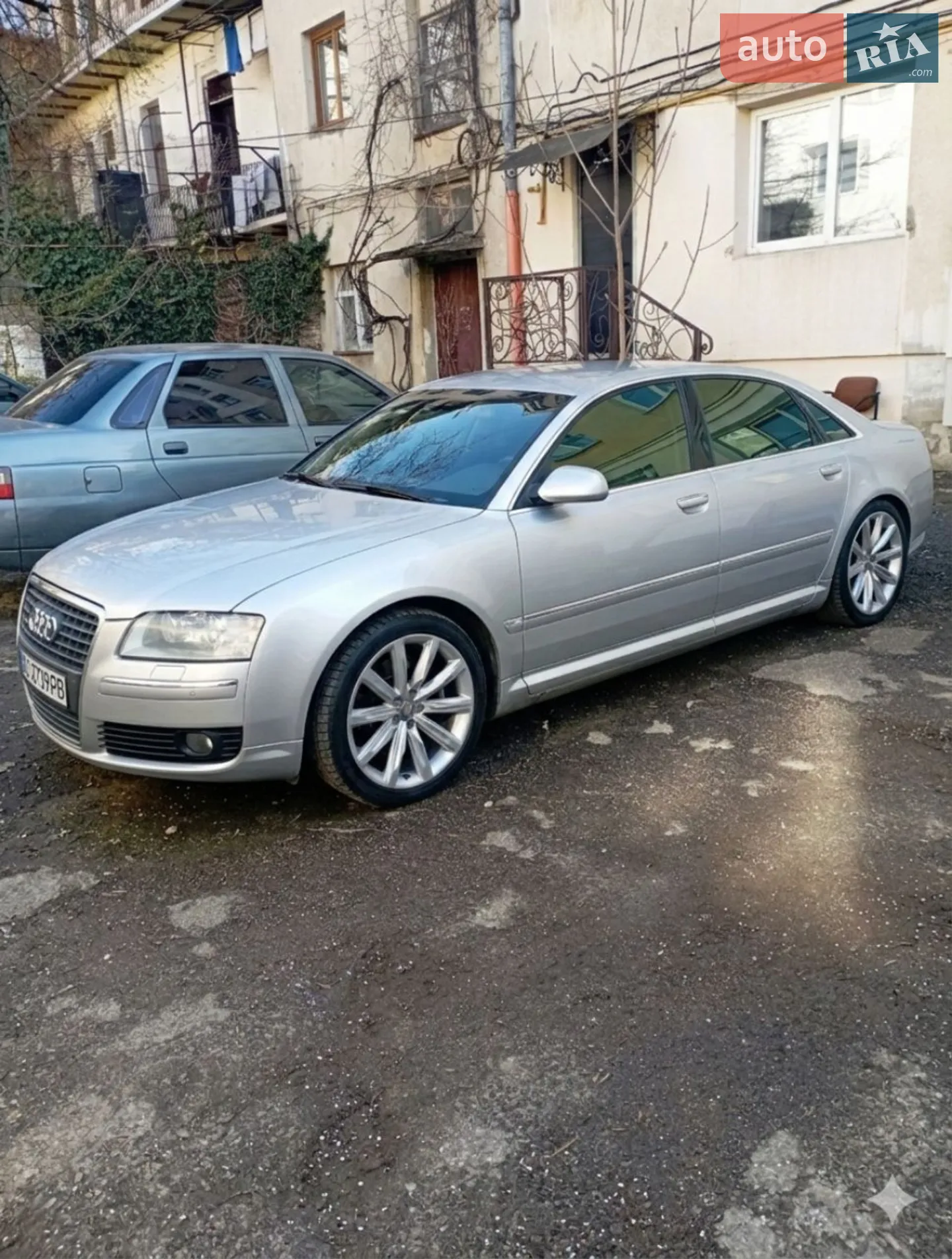 Audi A8, 2005