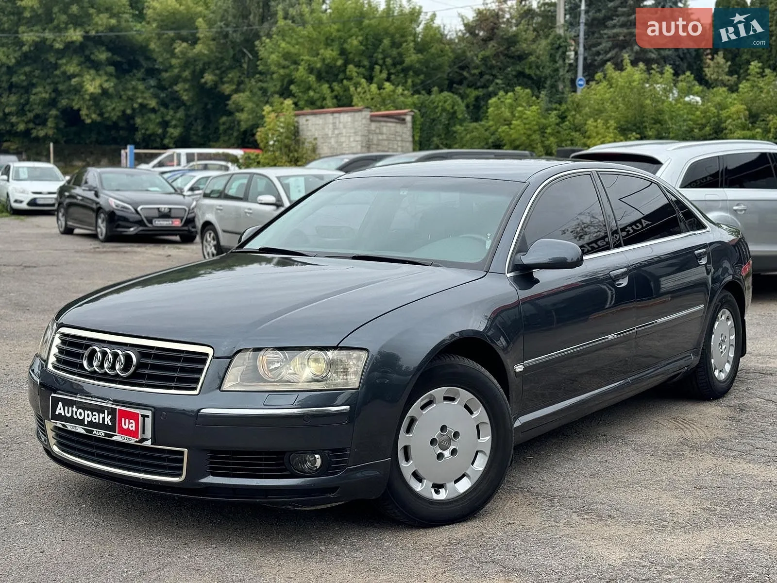 Audi A8, 2004