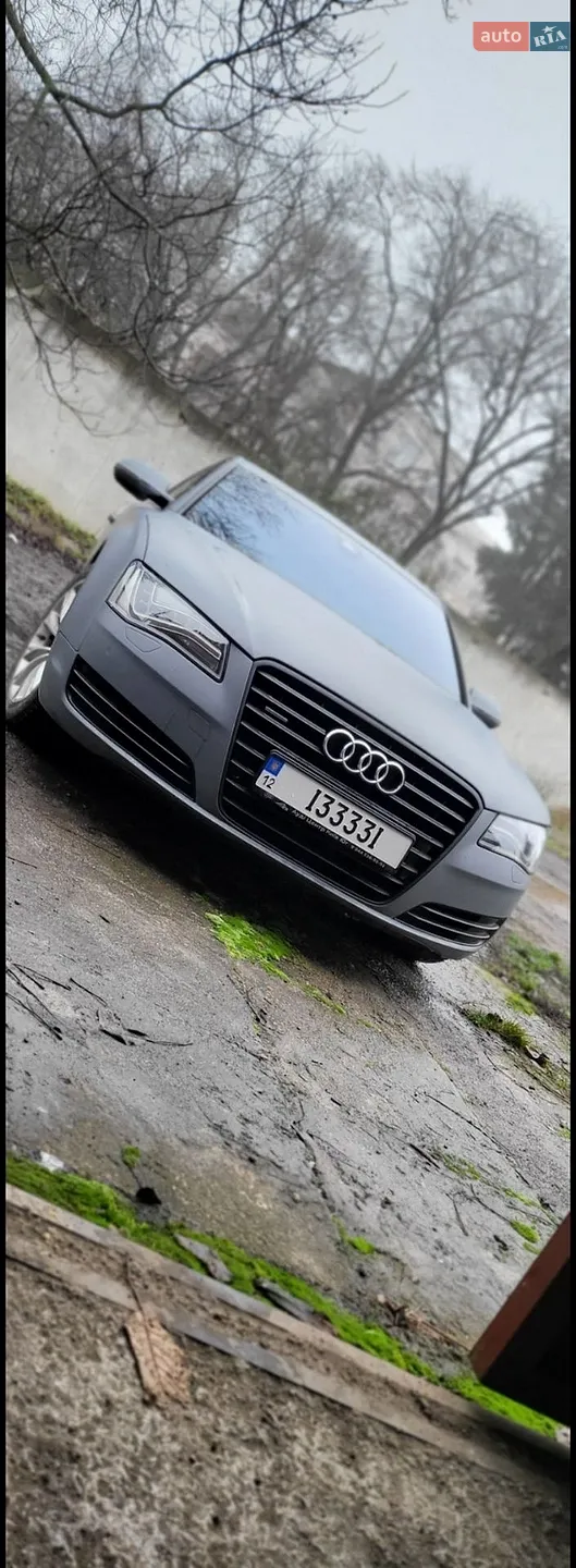 Audi A8, 2012