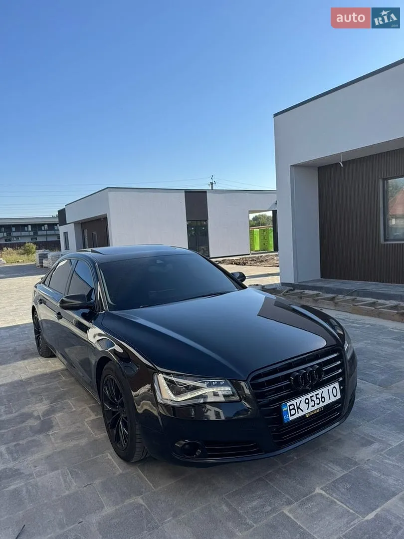 Audi A8, 2012