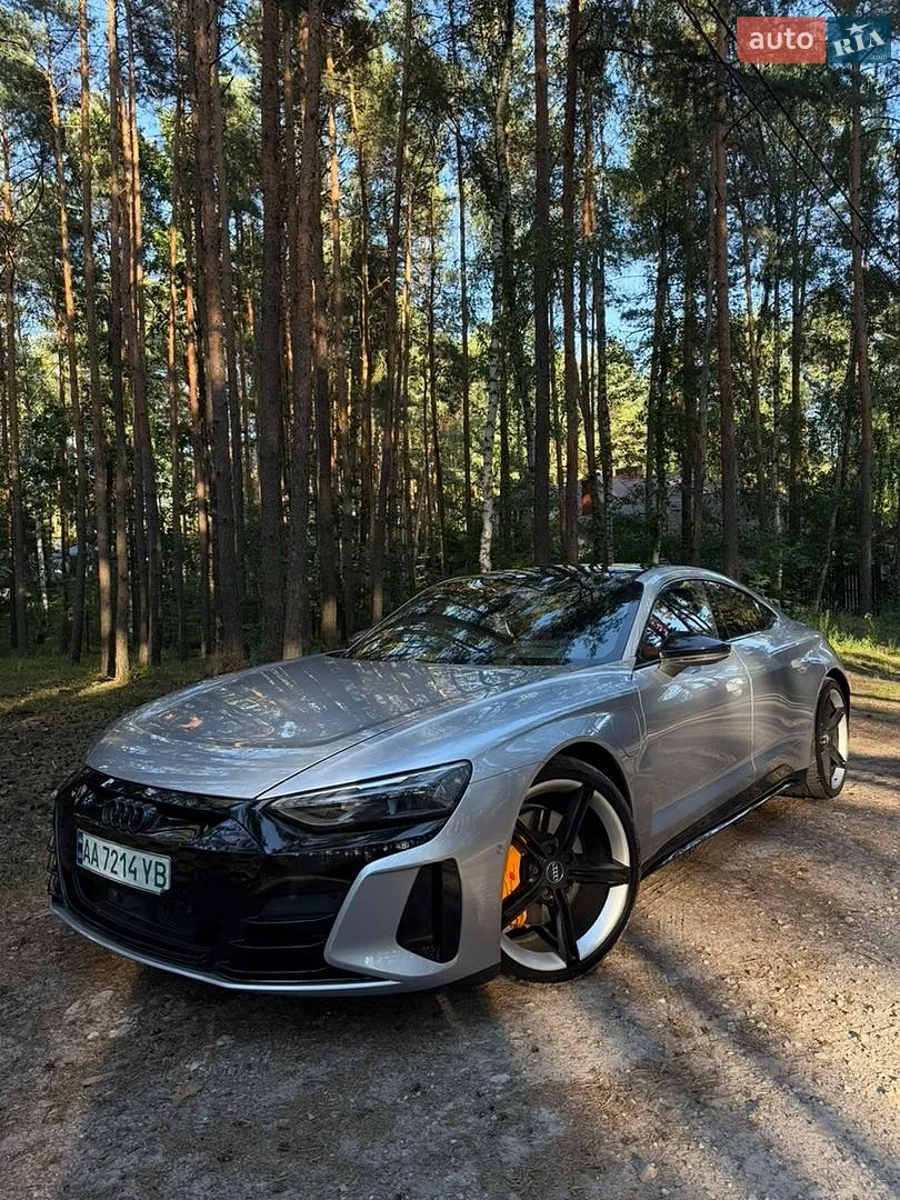Audi e-tron GT 2021 — 1