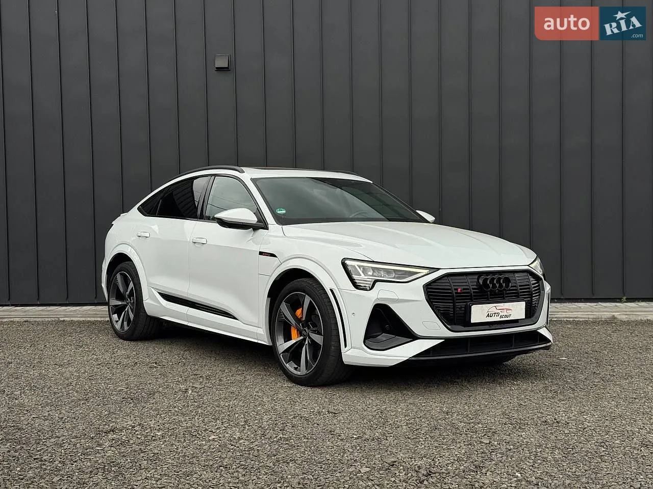 Audi e-tron S, 2022
