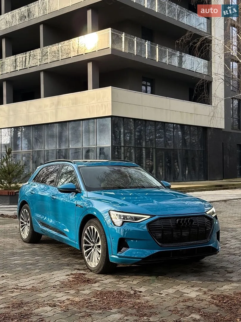 Audi e-tron, 2019