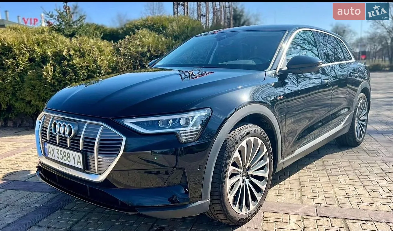 Audi e-tron, 2021