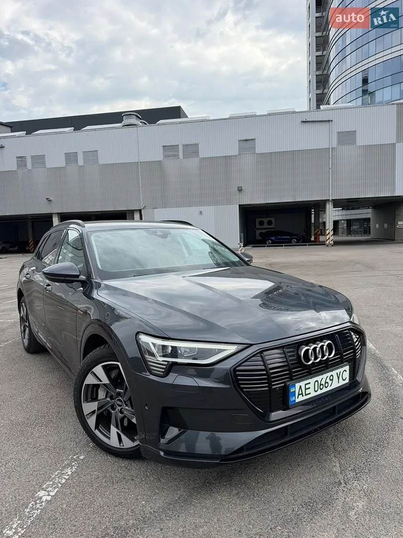 Audi e-tron, 2020