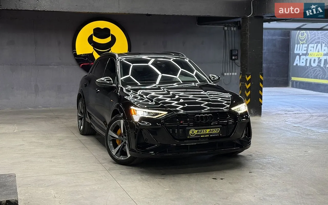 Audi e-tron, 2022